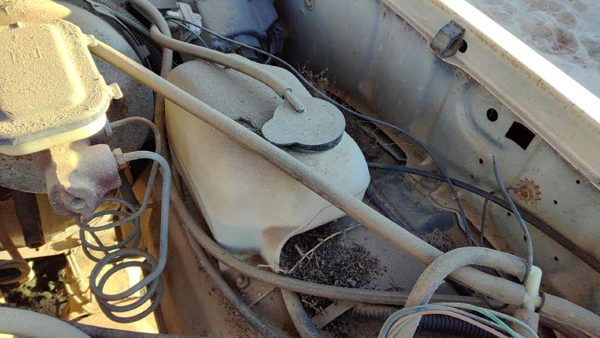 78-83 Chevy Malibu Windshield Washer Fluid Reservoir With Pump Oem Wiper Tank — photo 1
