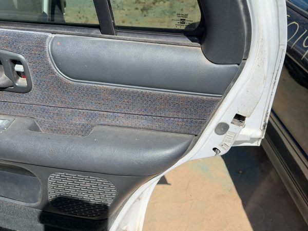 98-03 S10 Blazer Passenger Rear Door Trim Panel With Switches Back Graphite 12H — photo 3