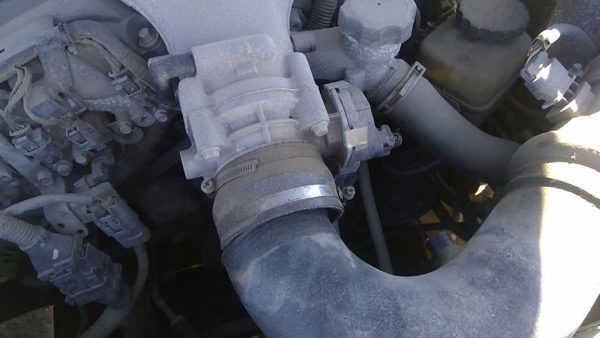 2008 Pontiac G8 Throttle Body Assembly Complete Oem With Sensors 3.6L 12615503 — photo 2