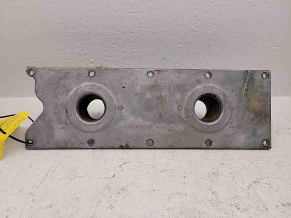 2000 2000399.gm8m00 5.3l Valley Cover — photo 1