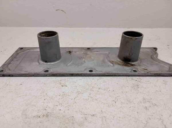 2000 2000399.gm8m00 5.3l Valley Cover — photo 4