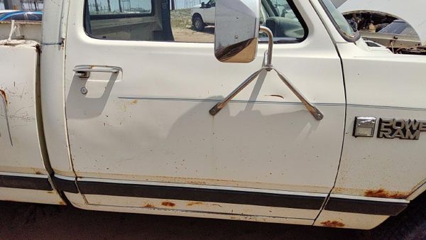 1984 Dodge Ram Front Door RH White — photo 4