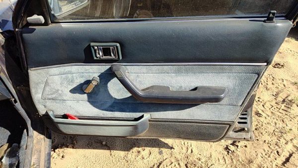 84-86 Toyota Camry Passenger Right Front Inside Door Trim Panel — photo 5