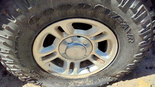 2001 3 Ford Expedition 16 Aluminum Wheel OEM Factory 5 Twin Spoke Rim #3 — photo 2