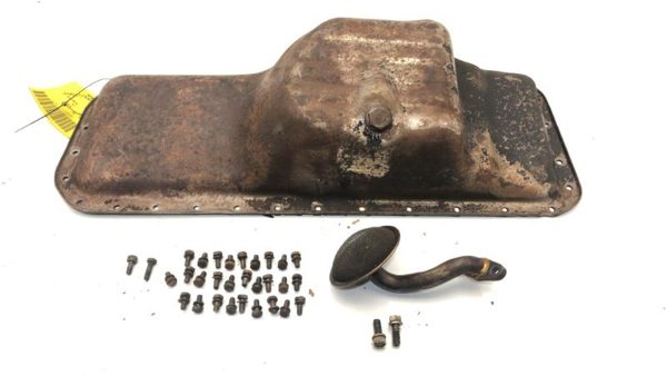 70-71 Nissan 240Z Engine Oil Pan With Good Drain Plug Bolts Hardware Pickup Tube — photo 1