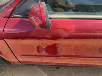 2001 Ford Taurus Front Door LH Red