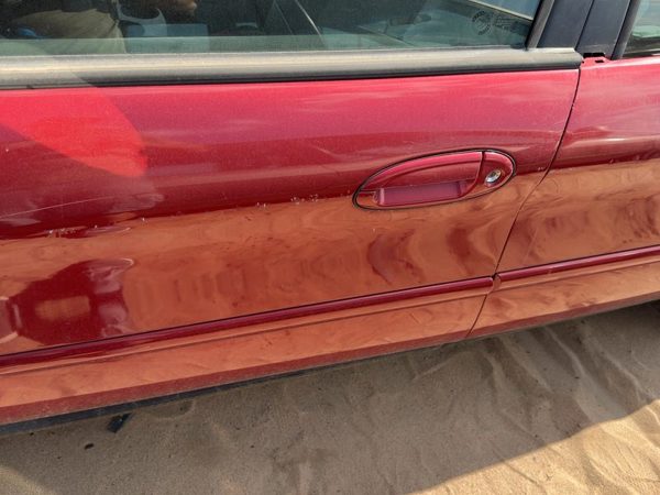 2001 Ford Taurus Front Door LH Red — photo 3