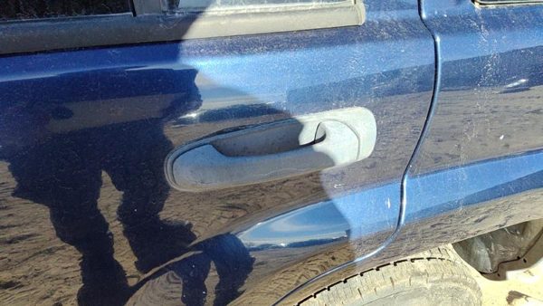 2000-2004 Jeep Grand Cherokee Driver Left Rear Outside Door Handle Oem Back — photo 1
