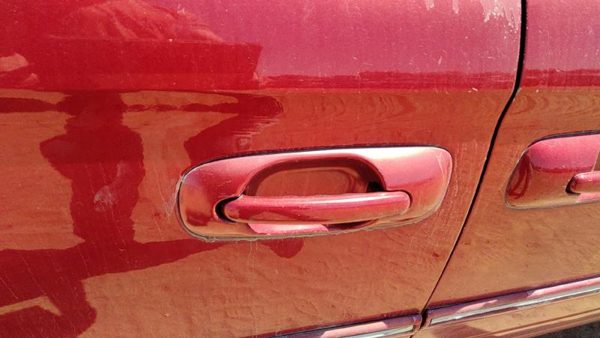 01-07 Town Country Passenger Right Rear Outside Door Handle Oem Back Red Prh — photo 1