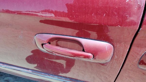 01-07 Town Country Passenger Right Rear Outside Door Handle Oem Back Red Prh — photo 3
