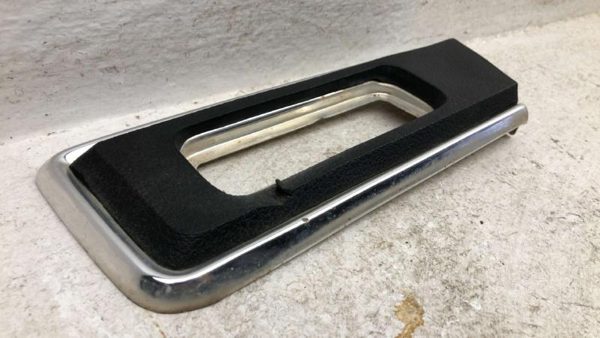 1989 Dodge D100 Driver Left Fender Front Moulding Oem Trim Strip — photo 6