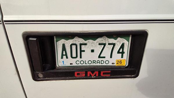 1985-1994 Gmc Safari License Plate Trim Surround Panel Oem Tail Trunk Finish — photo 2