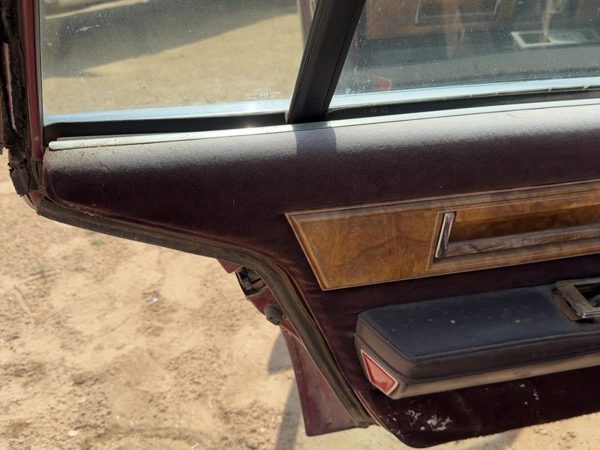 85-90 Buick Park Ave Driver Left Rear Door Trim Panel With Switches Back Red — photo 4