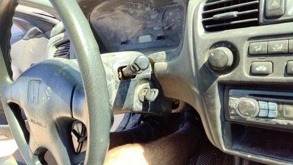 1999 Honda Accord Steering Column — photo 3