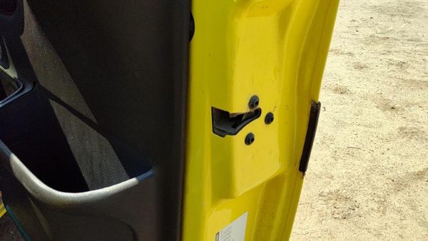 1996-2002 Express Van 2500 Passenger Right Front Door Latch With Rods/Cables Oem — photo 3