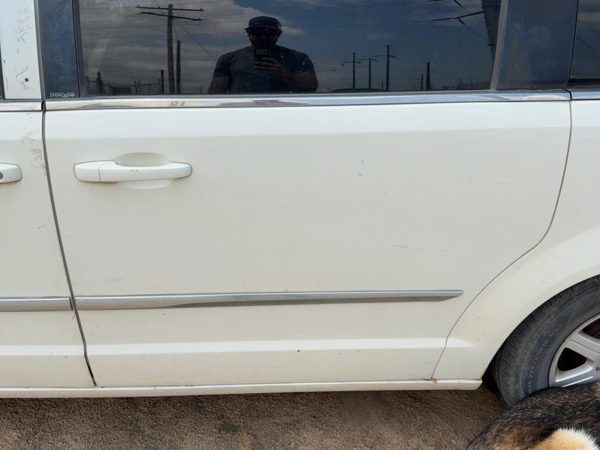 2012 Dodge Grand Caravan Rear Door LH White PW1 — photo 1