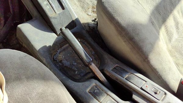 94 Pathfinder Nissan Pathfinder Parking Brake Handle Assembly Emergency Ebrake — photo 2