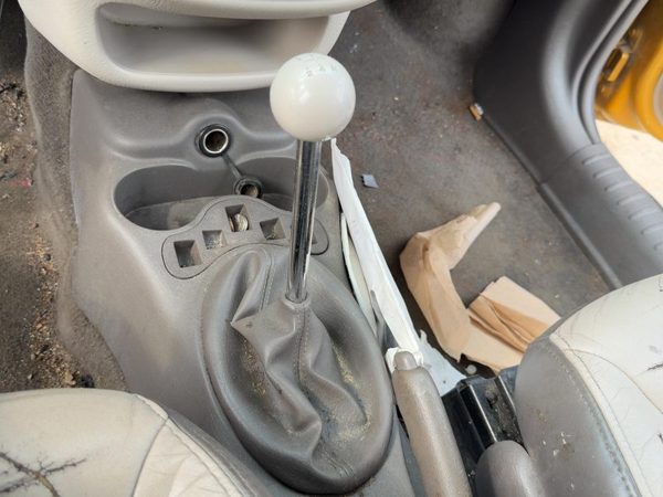 01-10 Pt Cruiser Floor Shifter Lever Assembly Manual Transmission Shift Unit — photo 3
