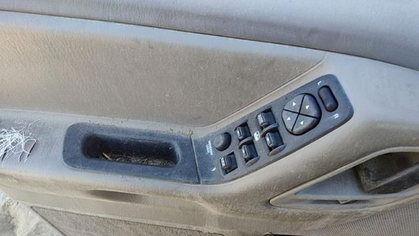 99-04 Jeep Grand Cherokee Driver Left Front Power Window Master Control Switch — photo 3