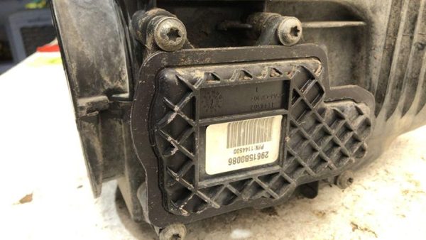 2013-2018 Dodge Ram 4500 Air Cleaner Filter Box Oem Intake Housing 6.7L Cummins — photo 5