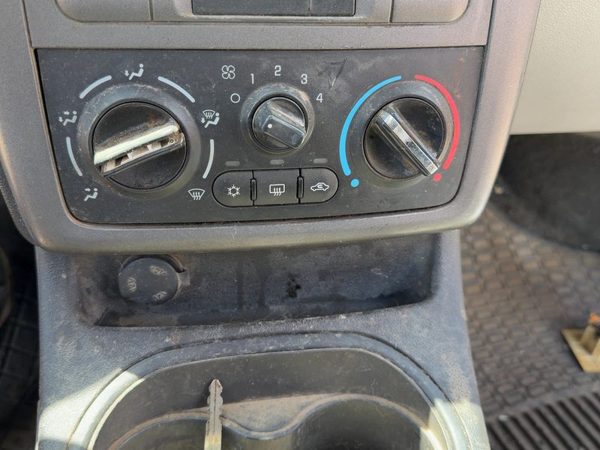 05-10 Chevy Cobalt Temperature Control Module In Dash Heater Ac Head Unit Oem — photo 2