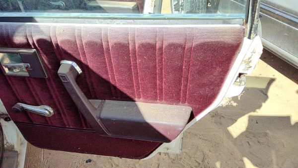 82-88 Olds Ciera Passenger Right Rear Door Trim Panel With Switches Back Red — photo 2