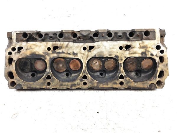 1978-1983 Ford F100 Cylinder Head 5.0L 302 V8 Oem D8Oe-Ab — photo 11