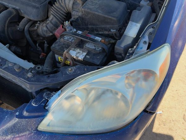 2003-2008 Toyota Matrix Xr Driver Left Head Light Oem Front Lamp 8115002220 — photo 1