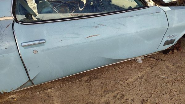 1975 RH Cutlass Supreme Passenger Right Front Door Shell OEM Blue 2 Door Coupe — photo 9
