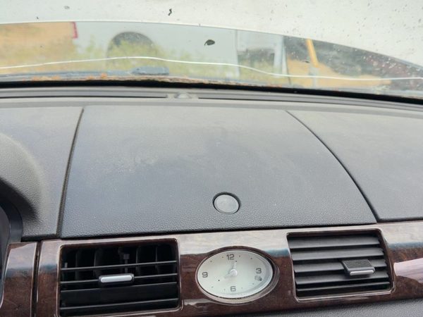 2005-2007 Ford Fivehundred Top Dash Cubby Compartment Oem Black Hw 6G1Z5404320Ac — photo 1