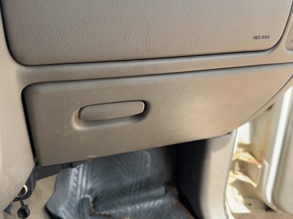1998 Chevy S10 Blazer Glove Box Assembly Complete Door With Latch Oem Gray 92H — photo 2