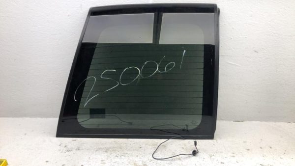 1995-2000 Gmc Yukon Driver Left Rear Back Glass Window Oem Barn Door 15745305 — photo 1