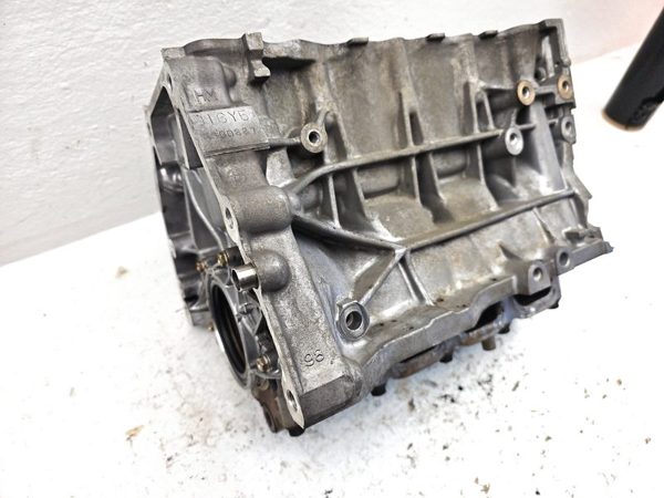 1996-2000 Honda Civic Hx D16Y5 1.6L Vtec-E Bare Engine Block Broke From Wreck — photo 8