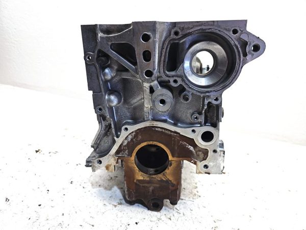 1996-2000 Honda Civic Hx D16Y5 1.6L Vtec-E Bare Engine Block Broke From Wreck — photo 11
