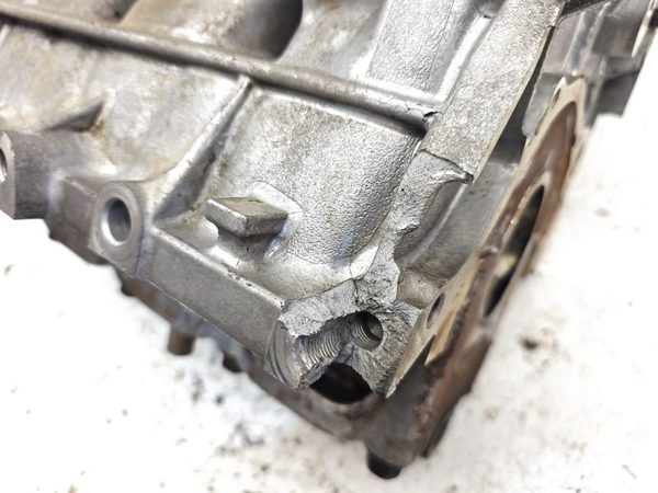 1996-2000 Honda Civic Hx D16Y5 1.6L Vtec-E Bare Engine Block Broke From Wreck — photo 12
