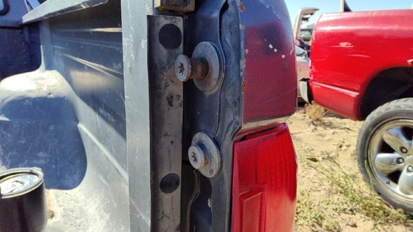1989 Ford F150 Trunk/decklid/hatch/tailgate Silver Hinge Kit — photo 2