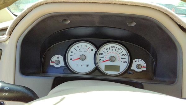 2007 Ford Escape Dash Panel Nh Dark Pebble Tan — photo 1