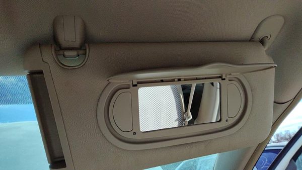 2004-2012 Chevy New Style Malibu Passenger Right Sun Visor Oem Neutral 52E — photo 5