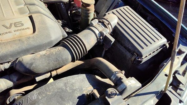 1998-02 Honda Passport Complete Air Intake Filter Box Housing With Tube Oem 3.2l — photo 3