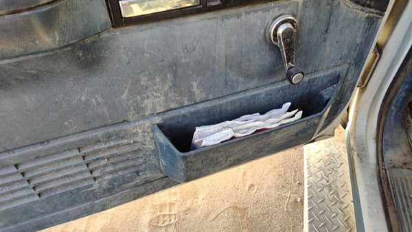 1988-1993 Gmc Sierra 2500 Driver Left Front Door Trim Panel Oem Blue — photo 3