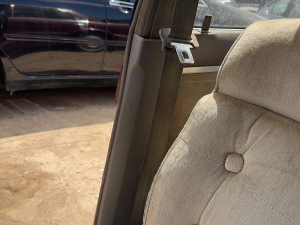 1985-1988 Nissan Maxima Sedan Passenger Right Lower B-Pillar Trim Gray OEM — photo 3