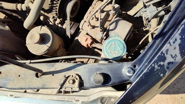1998-02 Honda Accord Windshield Washer Fluid Reservoir With Pump Oem Wiper Tank — photo 2