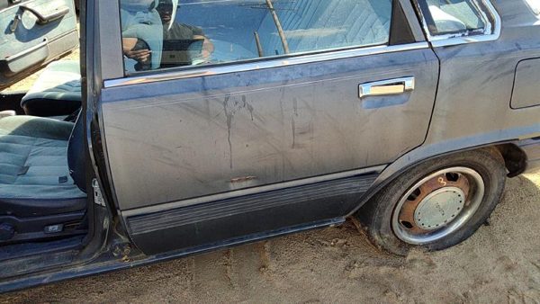 1986 Toyota Camry Rear Door LH Gray — photo 4