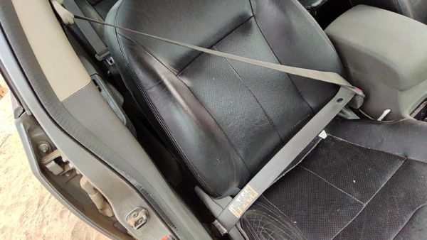 07-09 Sentra Passenger Right Front Seat Belt Retractor Shoulder Charcoal W 2.0L — photo 1