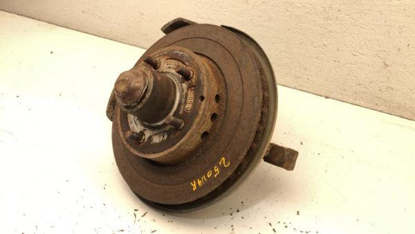 1973-87 Chevy C10 Passenger Right Front Spindle Steering Knuckle With Wheel Hub — photo 2