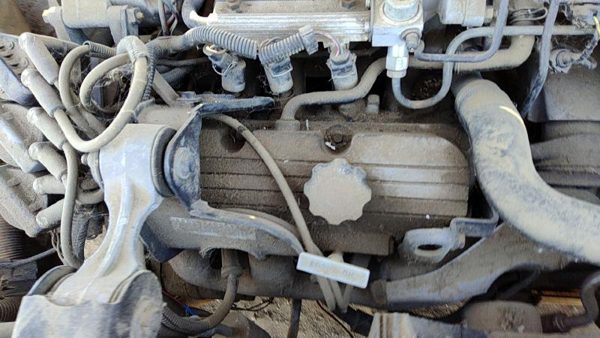 89-93 Buick Century Front Valve Cover Oem 3.3L — photo 2