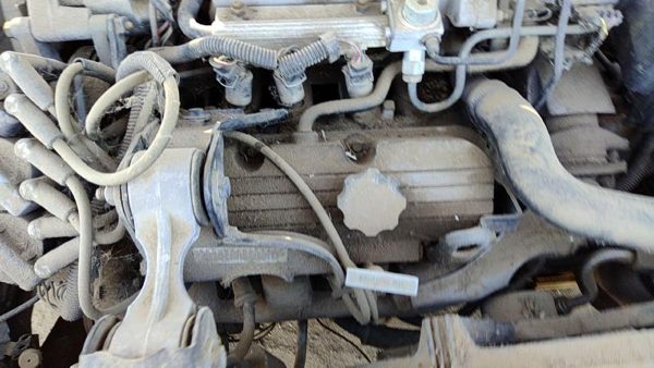 89-93 Buick Century Front Valve Cover Oem 3.3L — photo 3