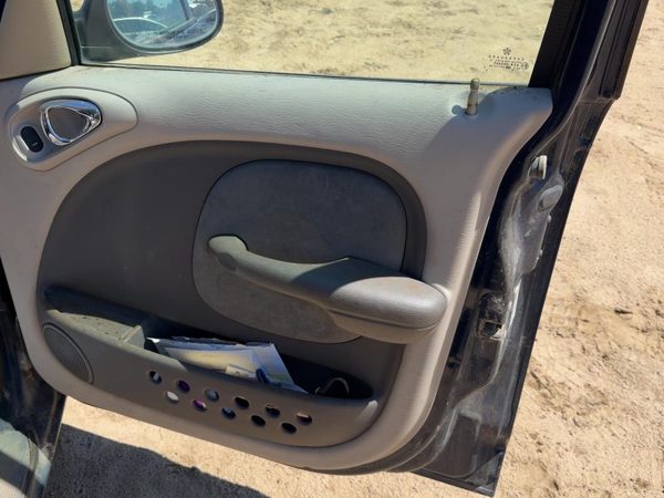 01-02 Pt Cruiser Passenger Front Door Trim Panel With Switches Power Locks Beige — photo 2