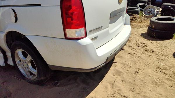 2005-2009 Chevy Uplander Rear Bumper Cover Assembly Oem Back White 50U 15184698 — photo 7