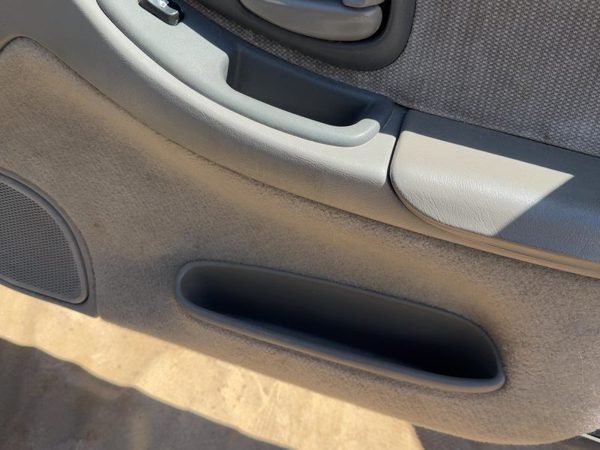 95-01 Chevy Lumina Passenger Right Front Door Trim Panel with Switches Shale 92B — photo 3